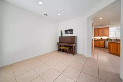 29370 Las Brisas, Valencia, CA 91354 - Photo 27