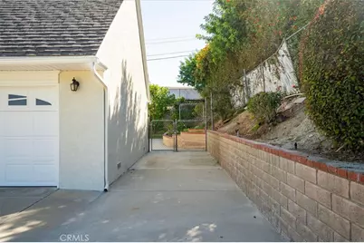11955 Salem Drive, Granada Hills, CA 91344 - Photo 31