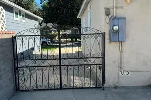 14601 Huston St, Sherman Oaks, CA 91403 - Photo 9