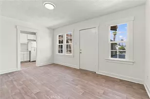 338 W 74th, Los Angeles, CA 90003 - Photo 31