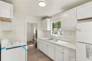338 W 74th, Los Angeles, CA 90003 - Photo 33