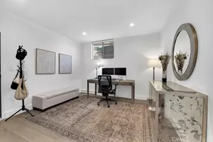 21931 Burbank Blvd, Woodland Hills, CA 91367 - Photo 35