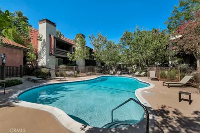 21931 Burbank Boulevard #25, Woodland Hills, CA 91367 - Photo 39