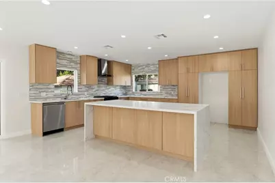10109 Parr, Sunland, CA 91040 - Photo 9