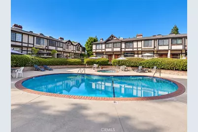 20737 Roscoe Boulevard #204, Winnetka, CA 91306 - Photo 29