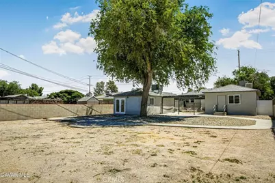44503 Fern Avenue, Lancaster, CA 93534 - Photo 43
