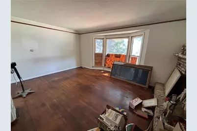 9805 S 4th, Inglewood, CA 90305 - Photo 3