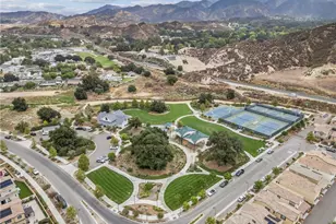 17055 Zion Dr, Canyon Country, CA 91387 - Photo 43