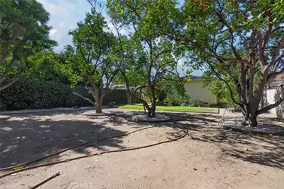 10250 Haddon Avenue, Pacoima, CA 91331 - Photo 21