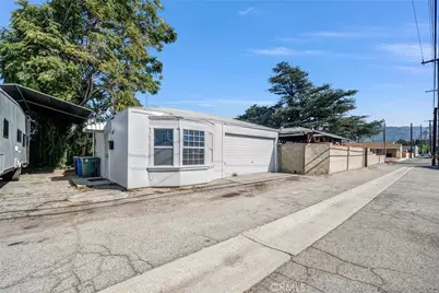 411 N Glenwood Place, Burbank, CA 91506 - Photo 27