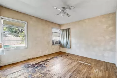 411 N Glenwood Place, Burbank, CA 91506 - Photo 17