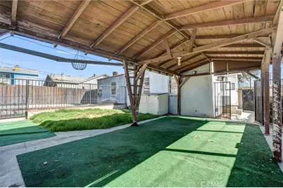 411 N Glenwood Place, Burbank, CA 91506 - Photo 21