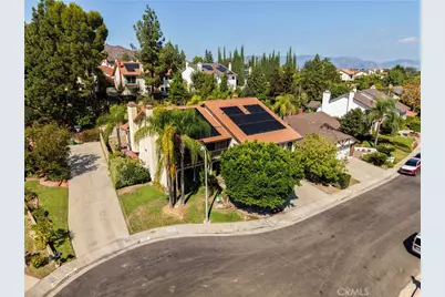 18401 Charlton Lane, Porter Ranch, CA 91326 - Photo 5