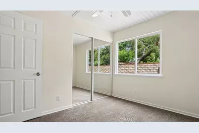 25651 Ramada, Valencia, CA 91355 - Photo 11