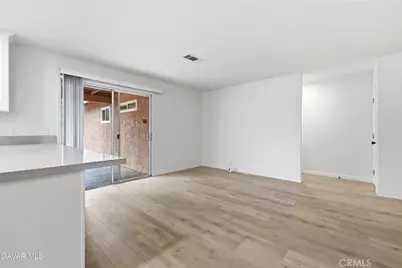 44453 Watford, Lancaster, CA 93535 - Photo 9