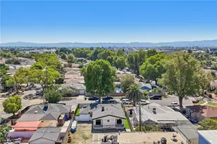 14235 Burton, Panorama City, CA 91402 - Photo 29