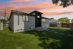 14235 Burton, Panorama City, CA 91402 - Photo 37