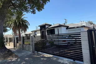 14235 Burton, Panorama City, CA 91402 - Photo 37