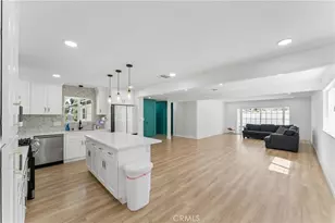 26410 Gimlet, Newhall, CA 91321 - Photo 5