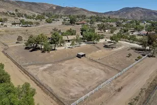 35502 Voss Rd, Agua Dulce, CA 91390 - Photo 3