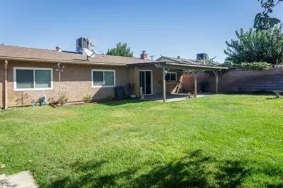 634 W Avenue J8, Lancaster, CA 93534 - Photo 19