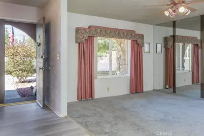 634 W Avenue J8, Lancaster, CA 93534 - Photo 5