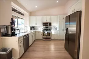 29345 Hidden Oak, Canyon Country, CA 91387 - Photo 19