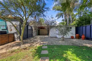 17417 Sherman Way, Lake Balboa, CA 91406 - Photo 23