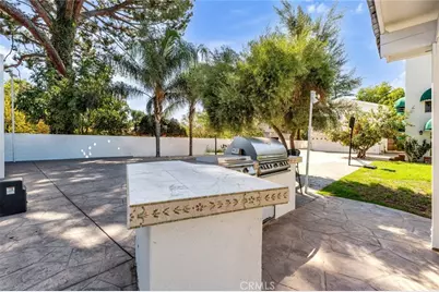 17912 Parthenia Street, Los Angeles, CA 91325 - Photo 9