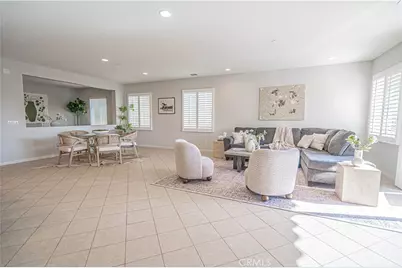 20311 Amorette Ct, Saugus, CA 91350 - Photo 11