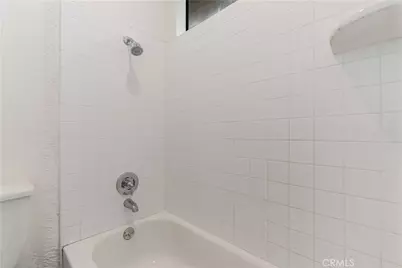 6746 Encino Avenue #2, Lake Balboa, CA 91406 - Photo 27
