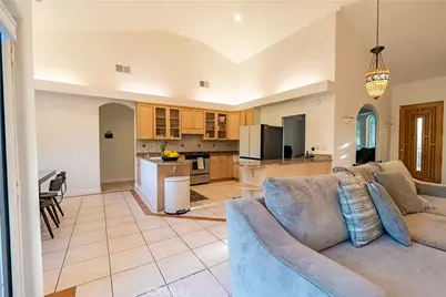 9240 Encino, Northridge, CA 91325 - Photo 11