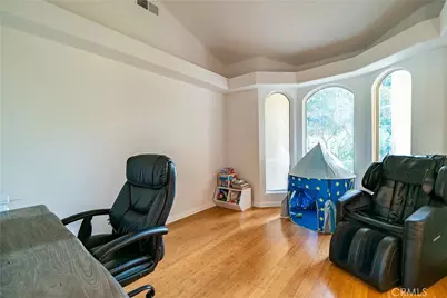 9240 Encino, Northridge, CA 91325 - Photo 15