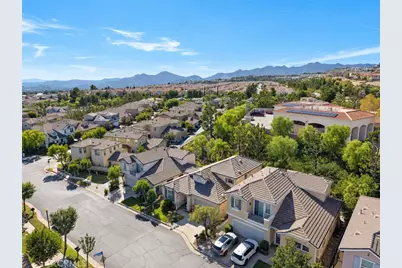 11525 Wistful Vista Way, Porter Ranch, CA 91326 - Photo 39