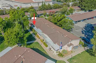 19228 B Ave Of The Oaks, Newhall, CA 91321 - Photo 5
