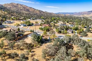 21424 Mountain, Tehachapi, CA 93561 - Photo 41