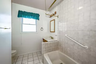 10132 Densmore Ave, North Hills, CA 91343 - Photo 15