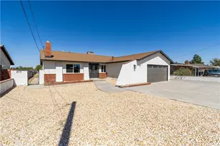 3037 W Ave L4, Lancaster, CA 93536 - Photo 1