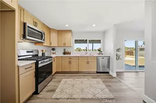 3037 W Ave L4, Lancaster, CA 93536 - Photo 9