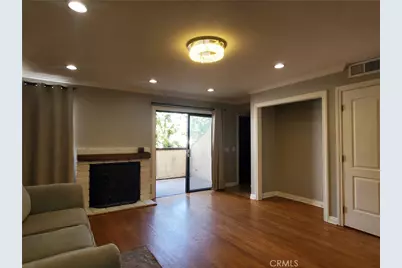 14435 Valerio #15, Van Nuys, CA 91405 - Photo 7