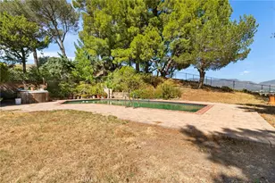 12324 Woodley, Granada Hills, CA 91344 - Photo 19