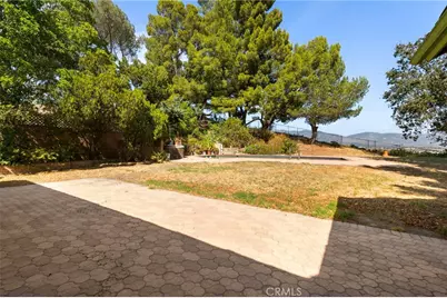 12324 Woodley, Granada Hills, CA 91344 - Photo 17