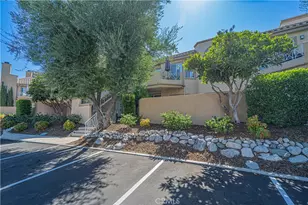 23605 Del Monte Dr., Valencia, CA 91355 - Photo 29