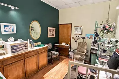 2915 W Magnolia Boulevard, Burbank, CA 91505 - Photo 9