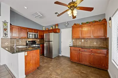 37502 Calle Mazatlan, Palmdale, CA 93552 - Photo 13