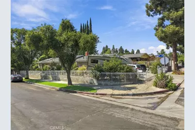 12011 Jouett, Sylmar, CA 91342 - Photo 3