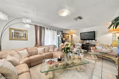 12011 Jouett, Sylmar, CA 91342 - Photo 17