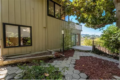 13201 Cheltenham, Sherman Oaks, CA 91423 - Photo 37
