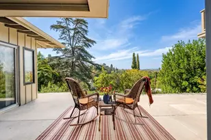 13201 Cheltenham, Sherman Oaks, CA 91423 - Photo 23