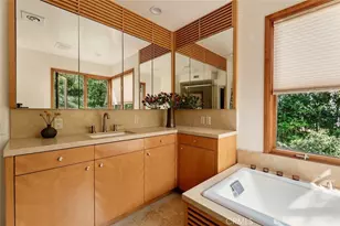 13201 Cheltenham, Sherman Oaks, CA 91423 - Photo 25